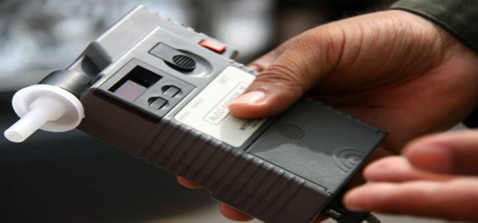 Policía del DF arrestado por trabajar ebrio