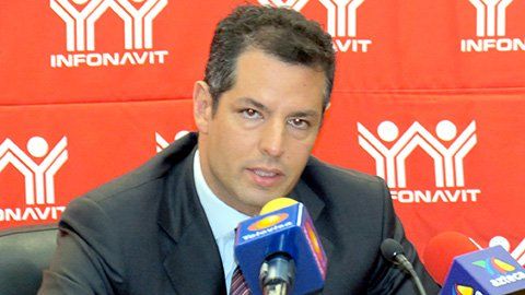 Por Porsche citarán a comparecer al director del Infonavit