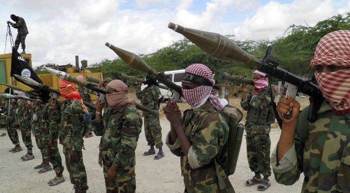 EE.UU. bombardeó supuesto inmueble de líder terrorista en Somalia EE.UU. bombardeó supuesto inmueble de líder terrorista en Somalia