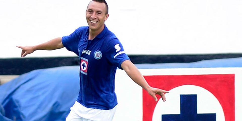 “Rooney” Pedroza vuelve a Cruz Azul