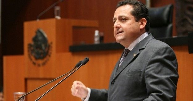 Dan licencia a senador Carlos Mendoza para ir por gubernatura de BCS Dan licencia a senador Carlos Mendoza para ir por gubernatura de BCS