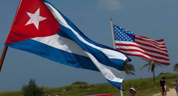 Celebra México el restablecimiento de relaciones diplomáticas EE.UU.-Cuba