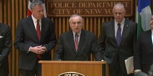 Alcalde de NY exigió detener protestas por asesinato de afroamericanos Alcalde de NY exigió detener protestas por asesinato de afroamericanos