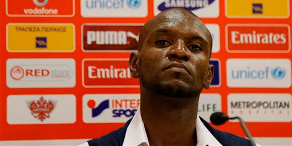 Eric Abidal anuncia su retiro del futbol Eric Abidal anuncia su retiro del futbol