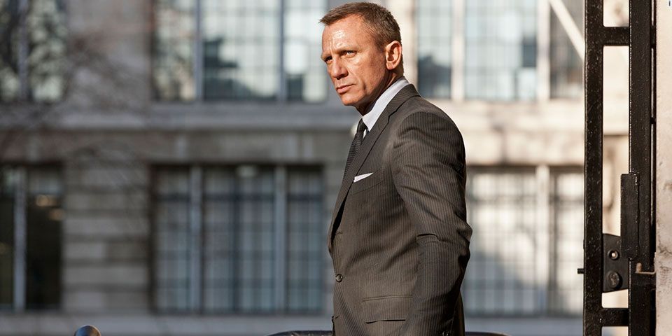 Hackers roban guión del nuevo filme de James Bond Hackers roban guión del nuevo filme de James Bond