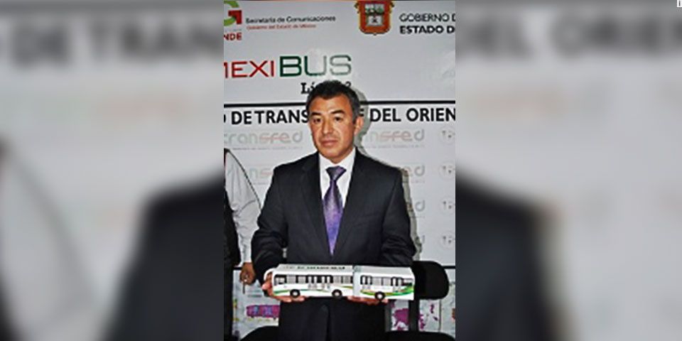 Detienen y encarcelan a director de Mexibús