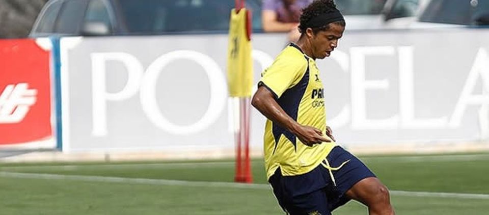 Giovani Dos Santos podría volver a entrenar el lunes Giovani Dos Santos podría volver a entrenar el lunes