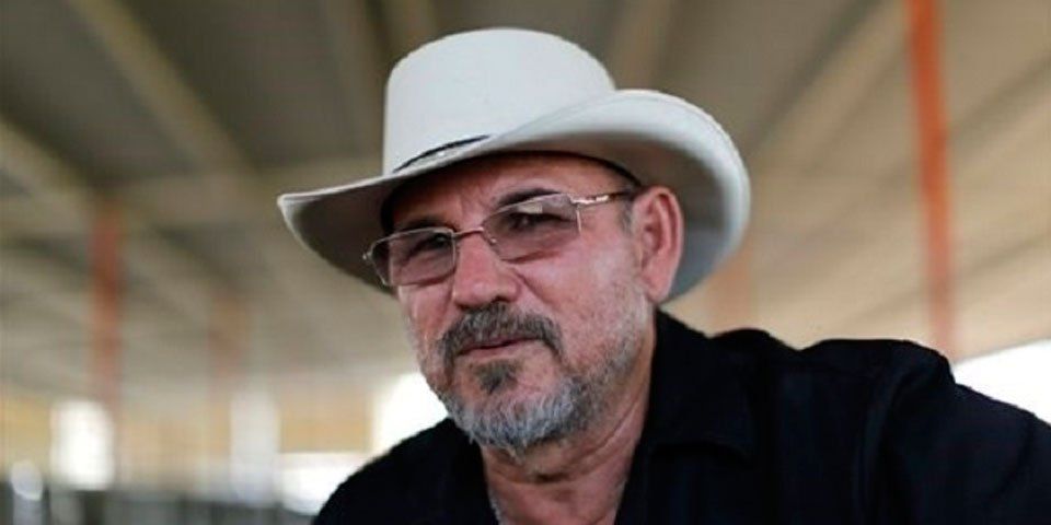 Hipólito Mora estaría mejor en la Cámara de Diputados: abogado Hipólito Mora estaría mejor en la Cámara de Diputados: abogado