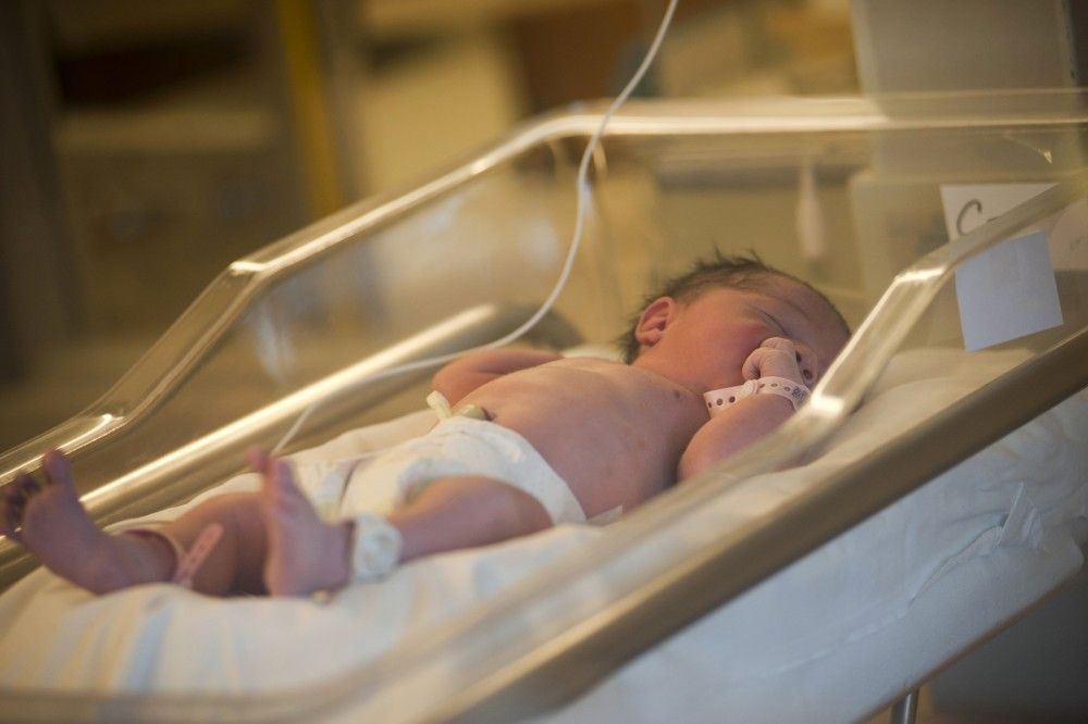 Mujer italiana da a luz tras permanecer dos meses con vida artificial Mujer italiana da a luz tras permanecer dos meses con vida artificial