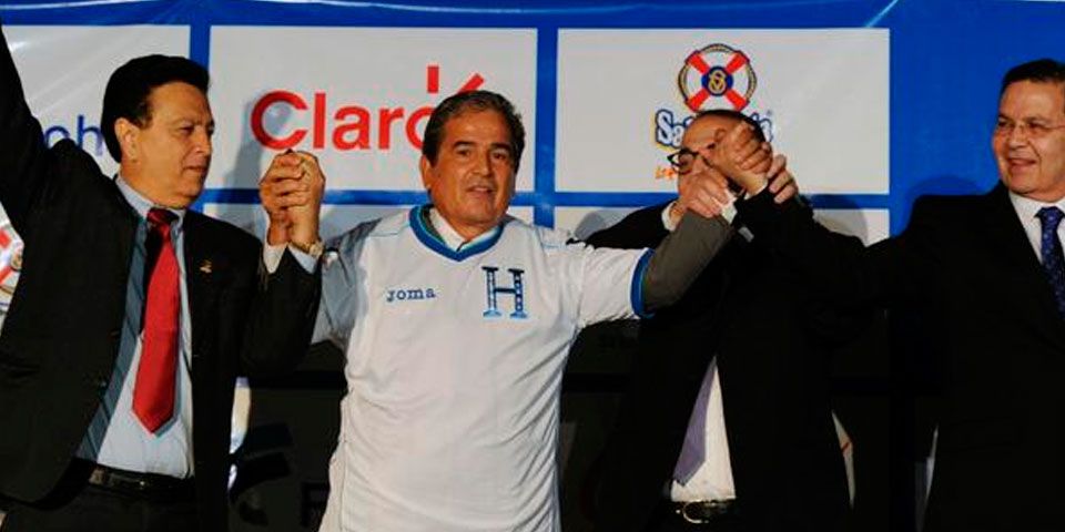 Honduras presenta a Jorge Luis Pinto como nuevo seleccionador Honduras presenta a Jorge Luis Pinto como nuevo seleccionador