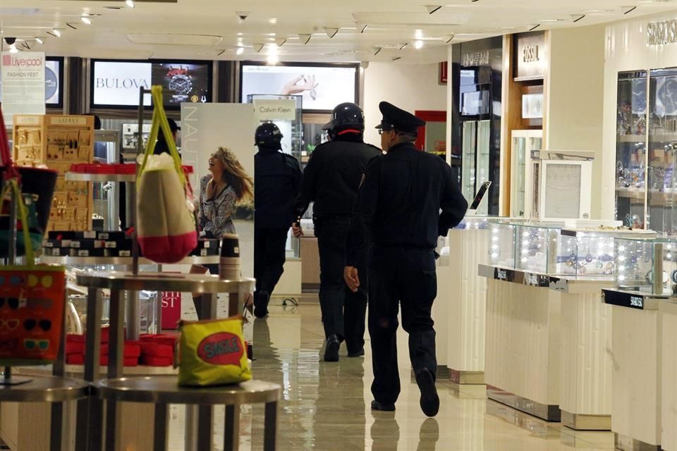 Hackers obtienen datos de algunos clientes de Liverpool Hackers obtienen datos de algunos clientes de Liverpool