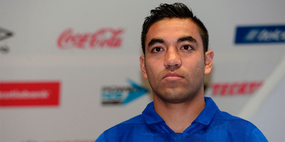 Cruz Azul aún intenta quedarse con Marco Fabián Cruz Azul aún intenta quedarse con Marco Fabián
