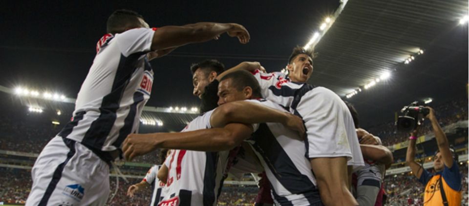 Monterrey gana 2-0 contra Atlas y avanza a semifinales