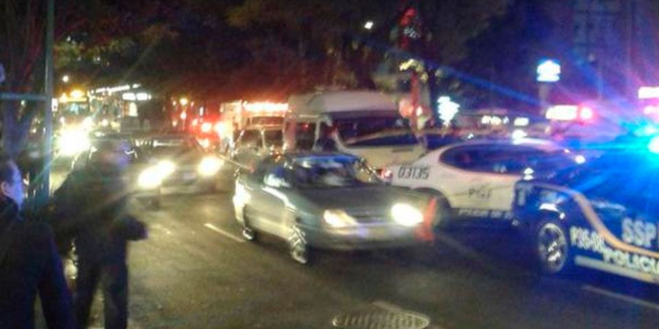 Policía se enfrenta a delincuentes y mata a uno