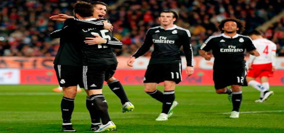 Real Madrid continúa como líder de la Liga Española Real Madrid continúa como líder de la Liga Española
