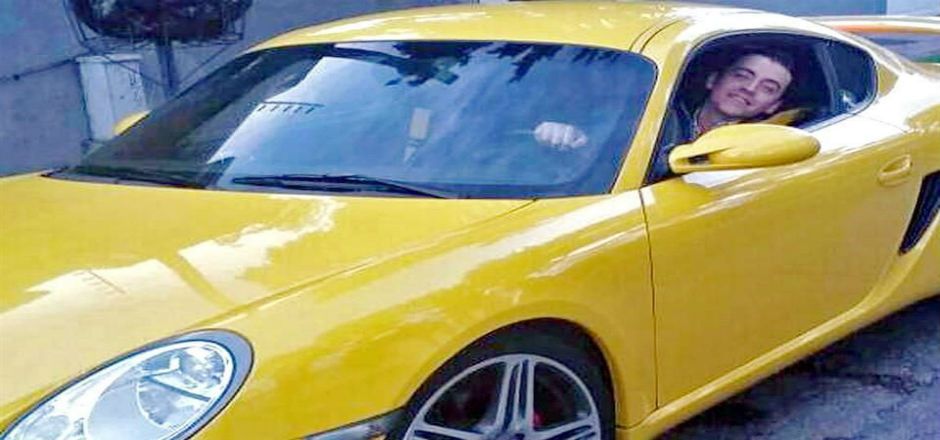 Funcionario de INFONAVIT presume costoso regalo a su hijo Funcionario de INFONAVIT presume costoso regalo a su hijo