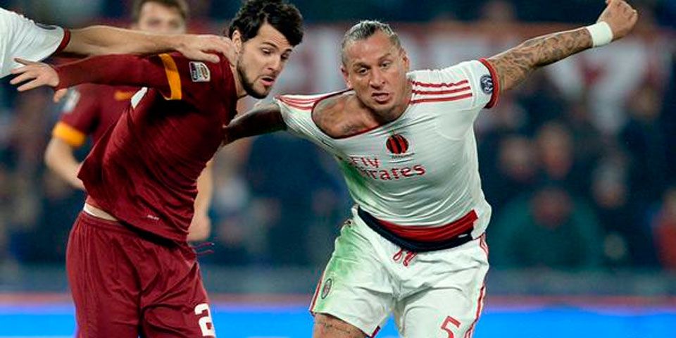 Roma y Milan empatan a ceros
