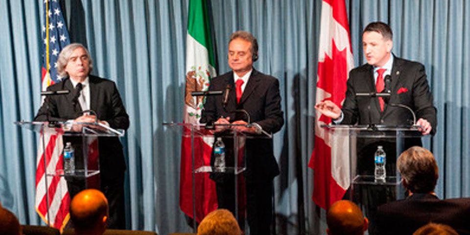 Colaboran México, EE.UU. y Canadá en materia energética Colaboran México, EE.UU. y Canadá en materia energética