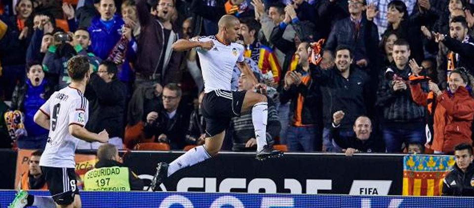 Valencia derrota al Rayo Vallecano de Aquino Valencia derrota al Rayo Vallecano de Aquino
