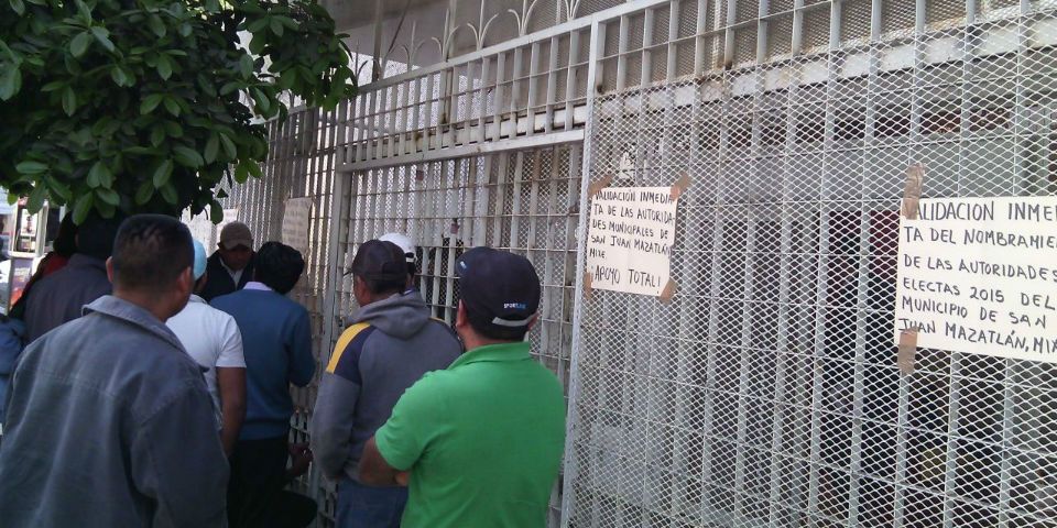 Toman oficinas de Instituto Electoral de Oaxaca