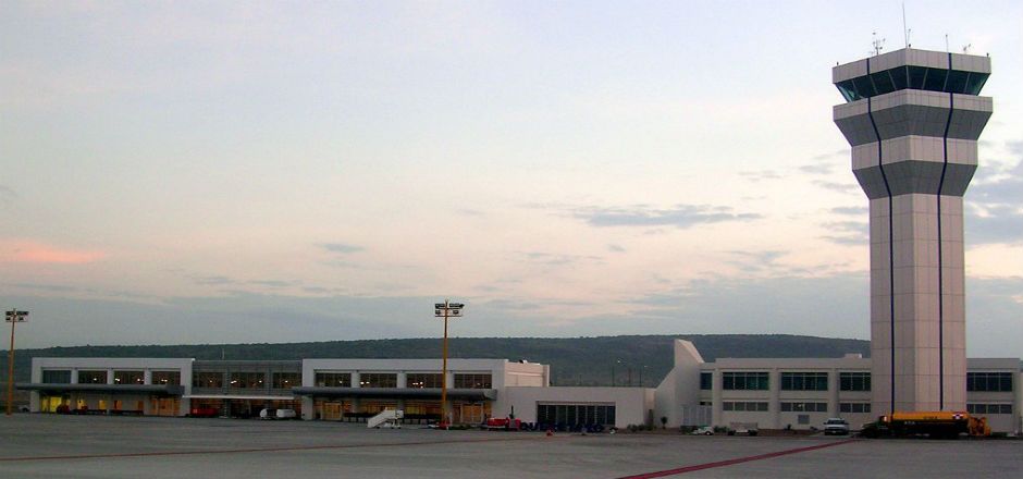 Modernizan servicios de navegación en espacio aéreo mexicano