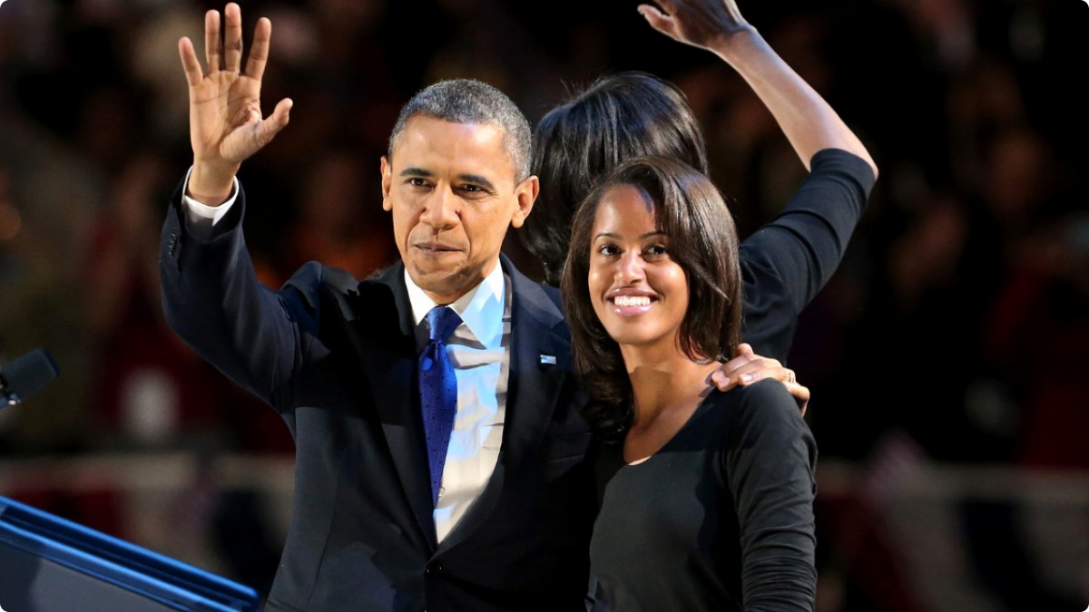‘Selfie’ de la hija de Obama causa polémica ‘Selfie’ de la hija de Obama causa polémica