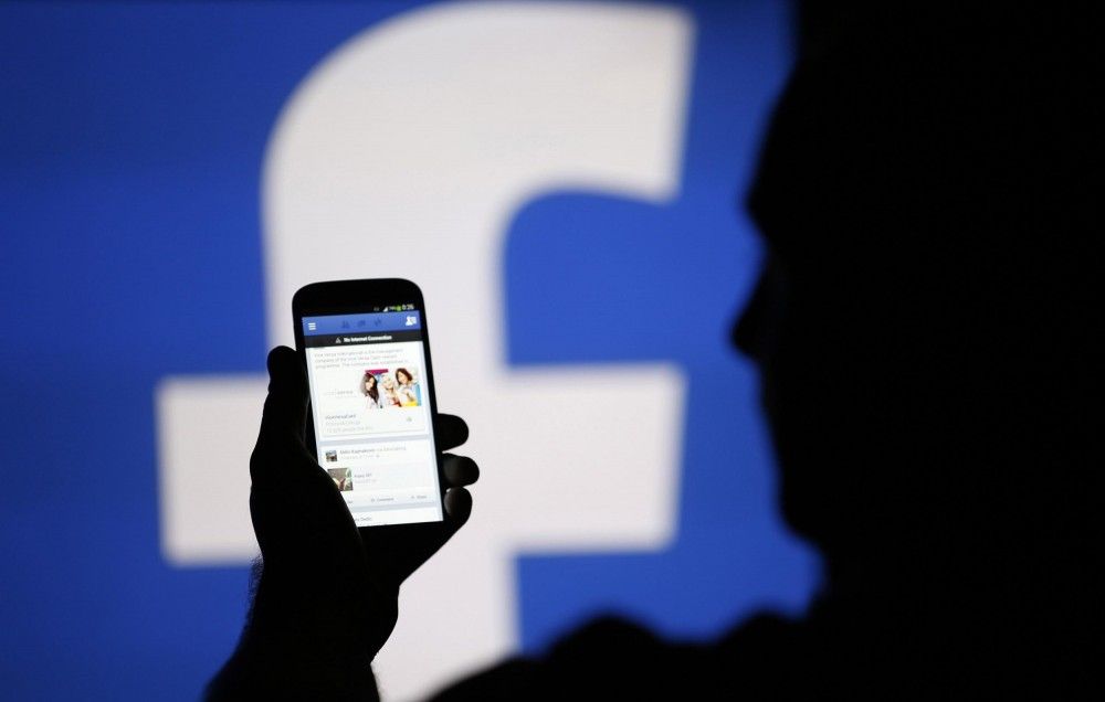 Facebook sigue ocupando mucho espacio en los iPhones