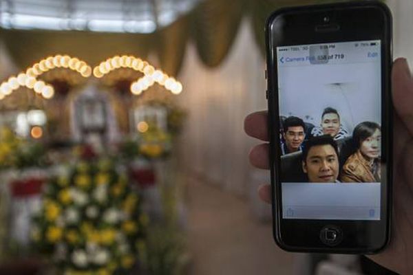 Última ‘selfie’ tomada a bordo del fatal vuelo de AirAsia Última ‘selfie’ tomada a bordo del fatal vuelo de AirAsia