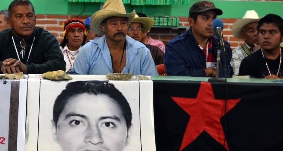 Recuerdan a normalista desaparecido en su cumpleaños