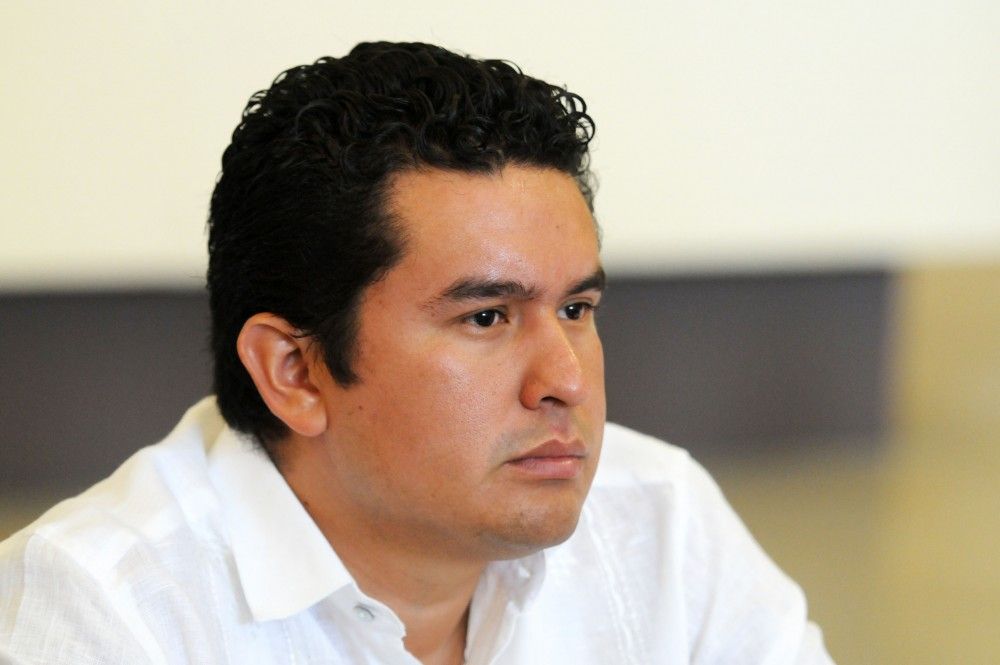 Alcalde de Medellín de Bravo no está escondido: abogado