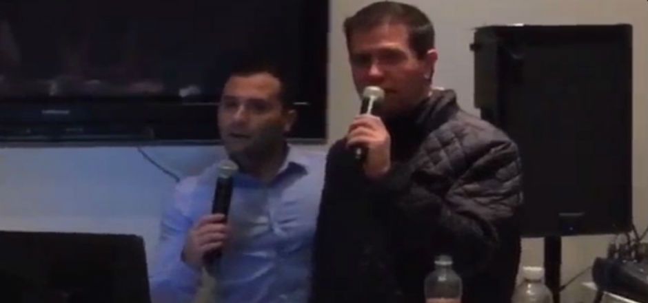 Alfredo Castillo canta “A mi manera” Alfredo Castillo canta “A mi manera”