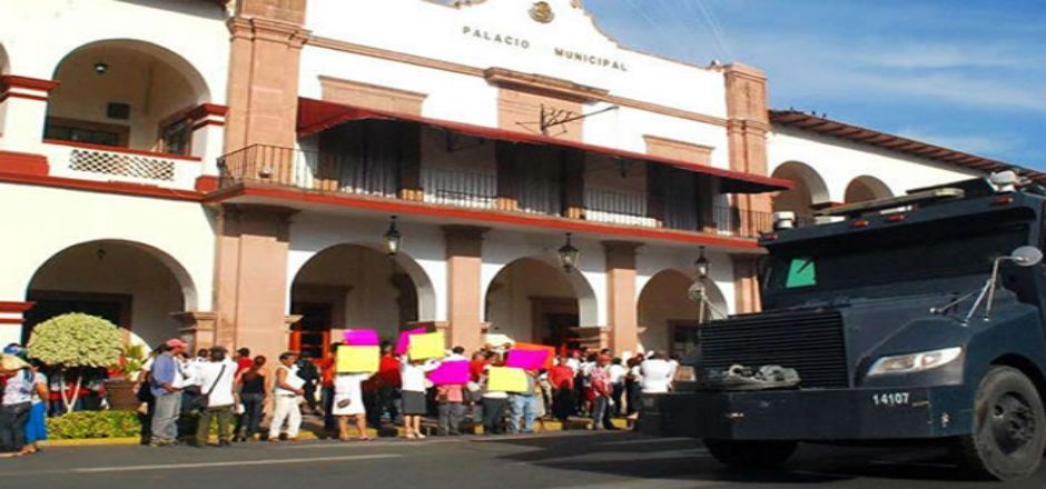 Nueve muertos por enfrentamiento en Apatzingán