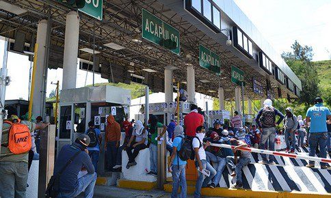 Hubo 492 tomas de caseta el año pasado: Capufe