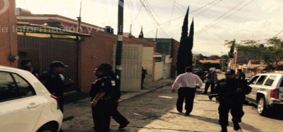 Balacera frente a Casa de Gobierno de Morelia deja un muerto Balacera frente a Casa de Gobierno de Morelia deja un muerto