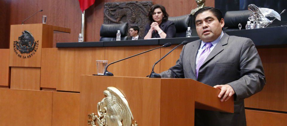 Entrevista al senador Miguel Barbosa Entrevista al senador Miguel Barbosa