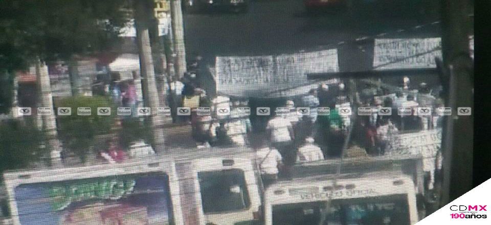 Bloqueo de vecinos en Coyoacán por cobro excesivo de CFE