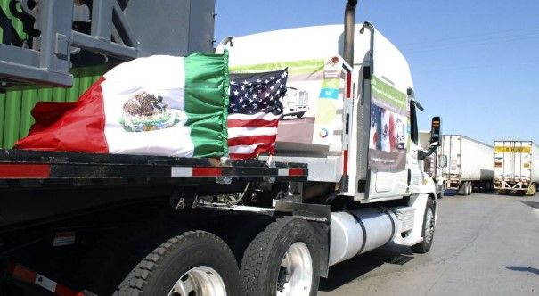 EE.UU. abrirá rutas transfronterizas a camioneros mexicanos EE.UU. abrirá rutas transfronterizas a camioneros mexicanos