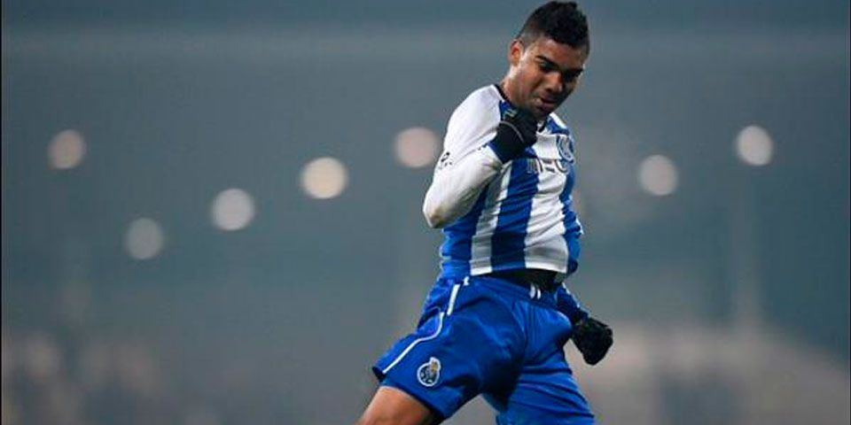 Porto inicia el año con goleada