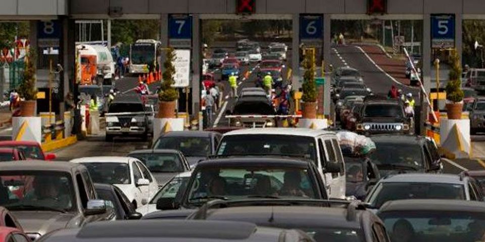 Reportan más de 24 millones de cruces vehiculares en vacaciones