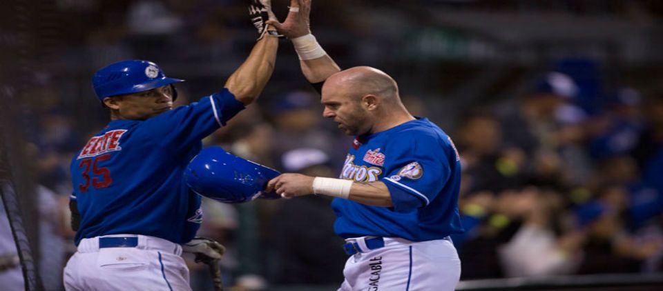 Jalisco supera en 2 juegos a Mazatlán en el Pacífico