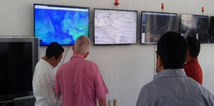 Viento obliga a suspensión de operaciones aéreas y marítimas en Chiapas