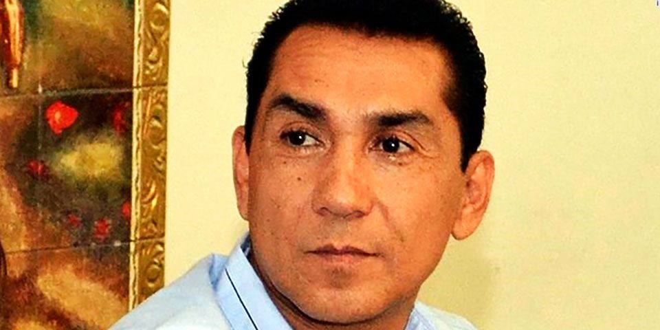 Consignan a exalcalde de Iguala por la desaparición de los 43 normalistas