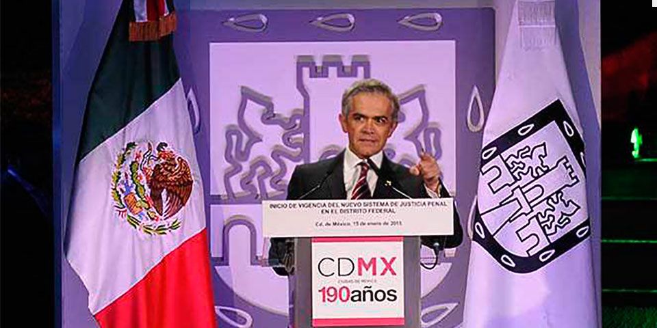 Mancera destaca esfuerzo al aplicar nuevo sistema de justicia penal oral en el DF