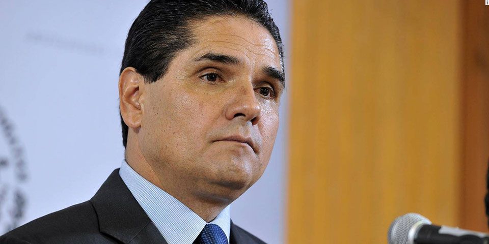 CNTE pide renuncia de Silvano Aureoles