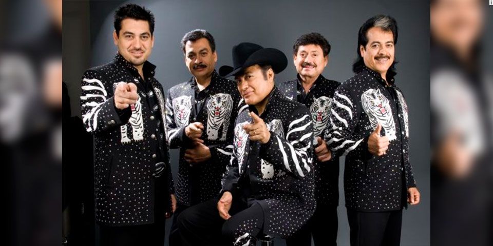 Tigres del Norte premiados por canción gay Tigres del Norte premiados por canción gay