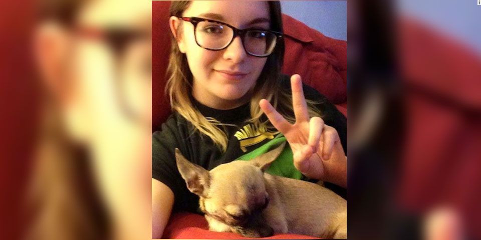 Oficiales disparan a chica de 17 años