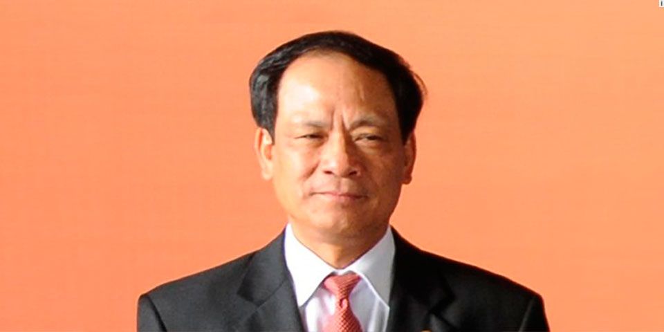 China cesa a canciller asistente por presunta corrupción