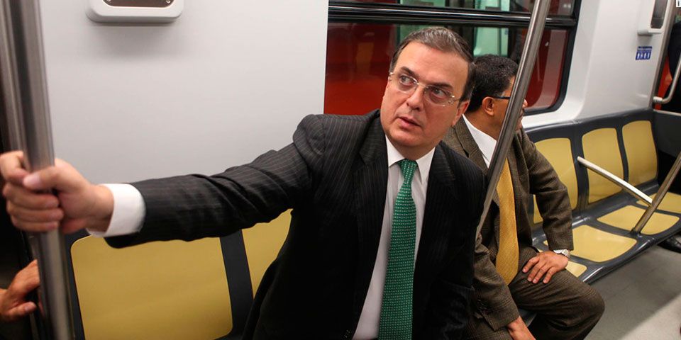 Este domingo decidirán comparecencia de Ebrard por L12