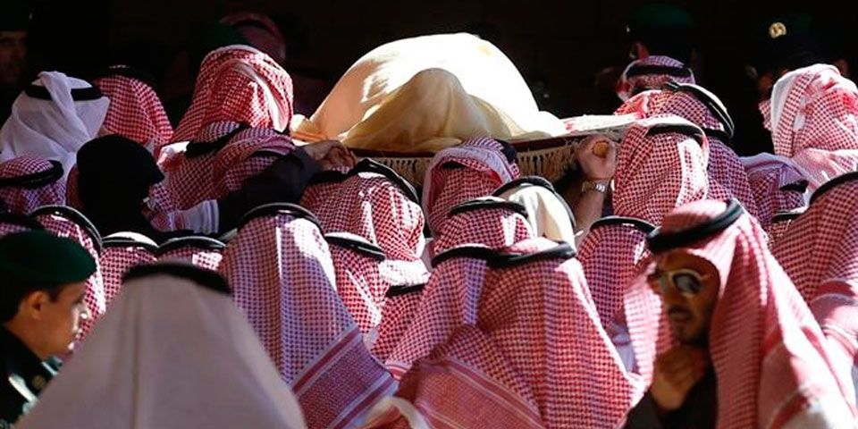Inicia funeral del rey de Arabia