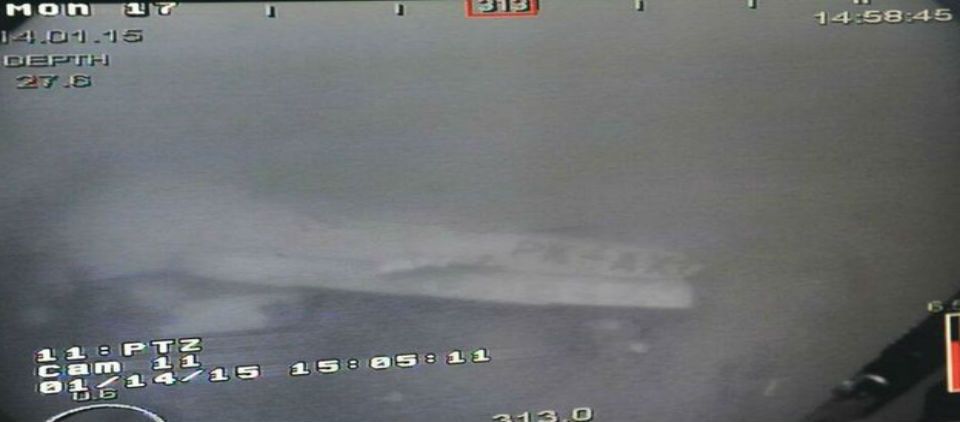 Singapur anuncia hallazgo del fuselaje del avión de AirAsia Singapur anuncia hallazgo del fuselaje del avión de AirAsia